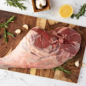 فخذ خروف - 6 رطل تقريباً (حوالي 2.7 كجم)